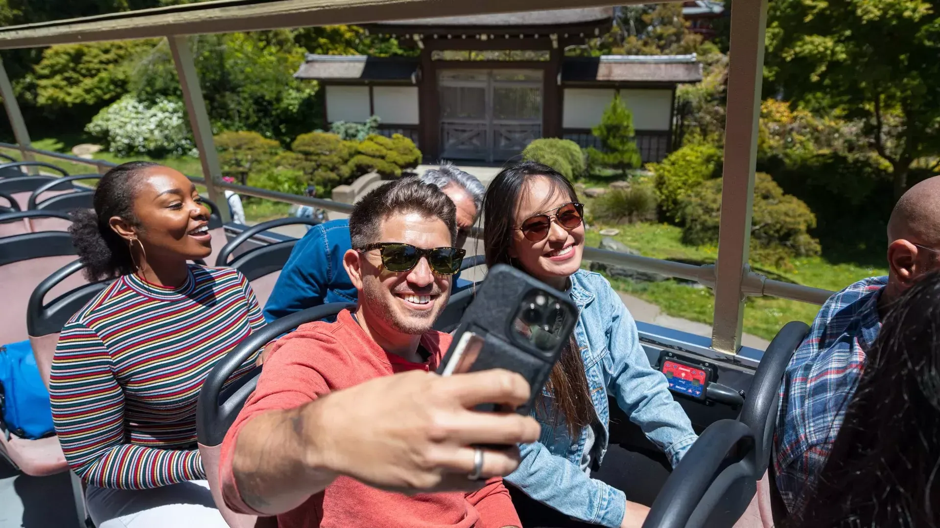 Man taking a selfie on a Big Bus Tour